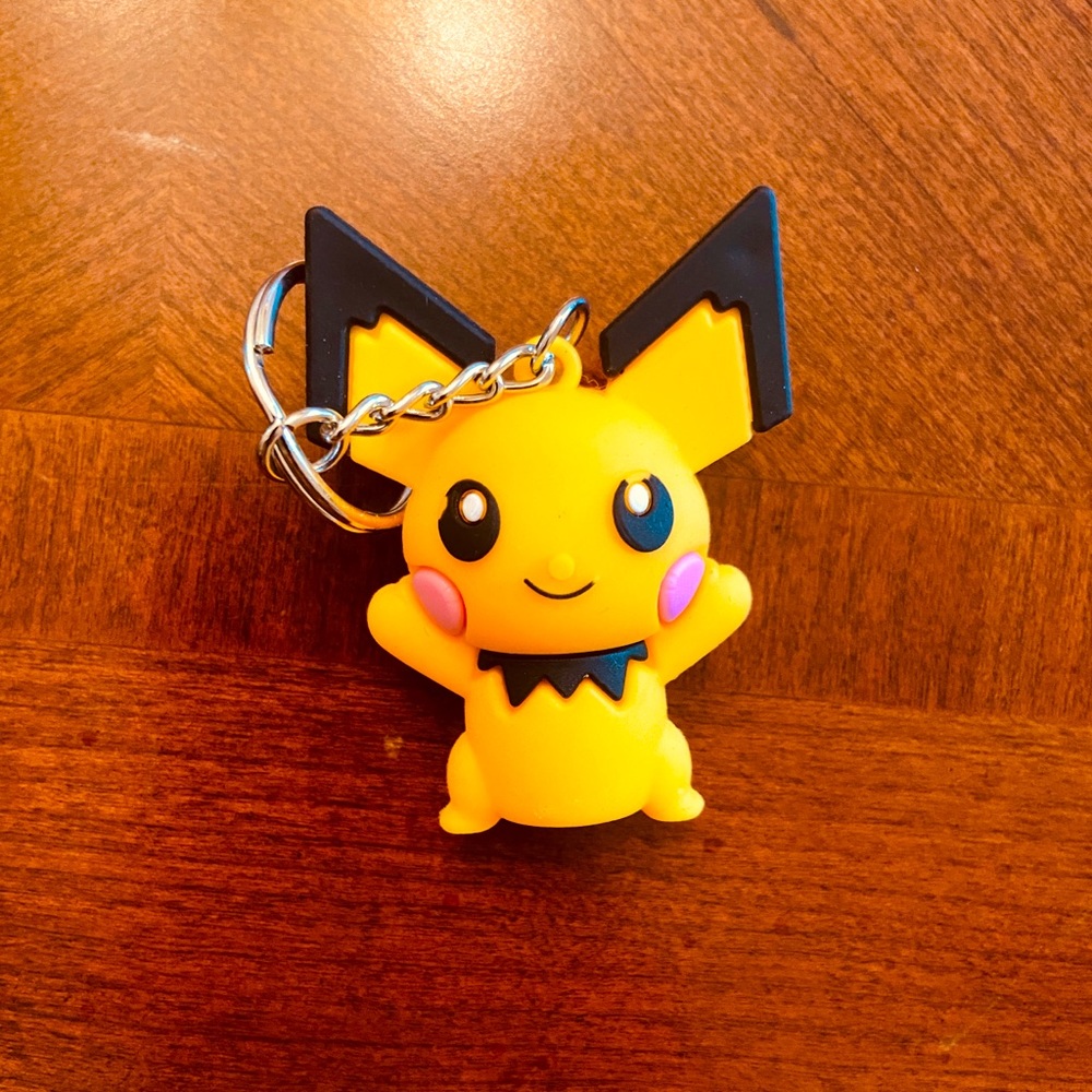 🧨Pokémon Pikachu Anime Vintage Collectible Keychain (SEND ANY OFFER‼️) 🧨